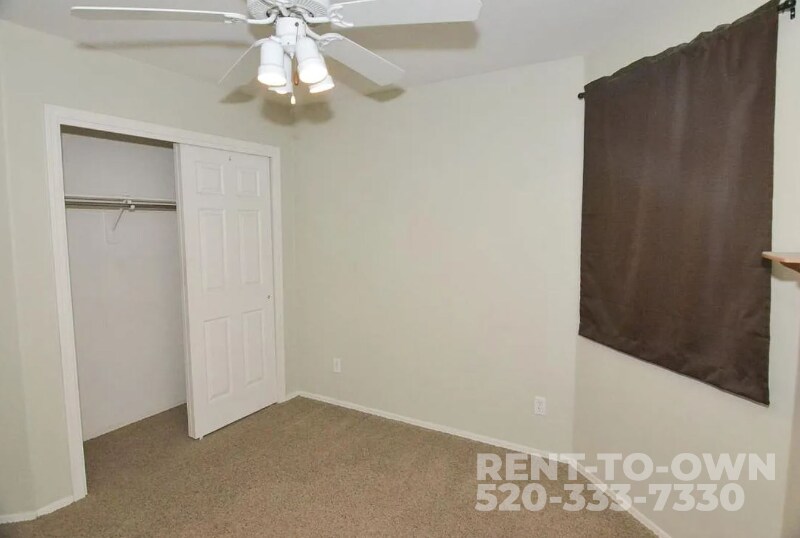 Building Photo - 4964 W Rosebay Dr