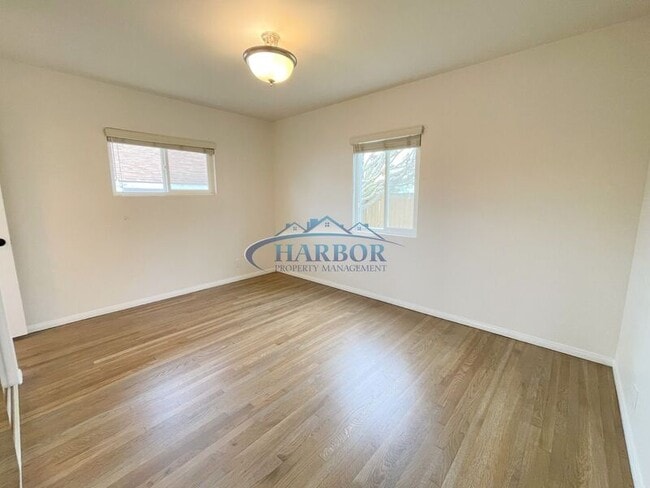 Building Photo - 5514 Halison St