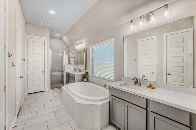 Building Photo - 505 Trout River Rd