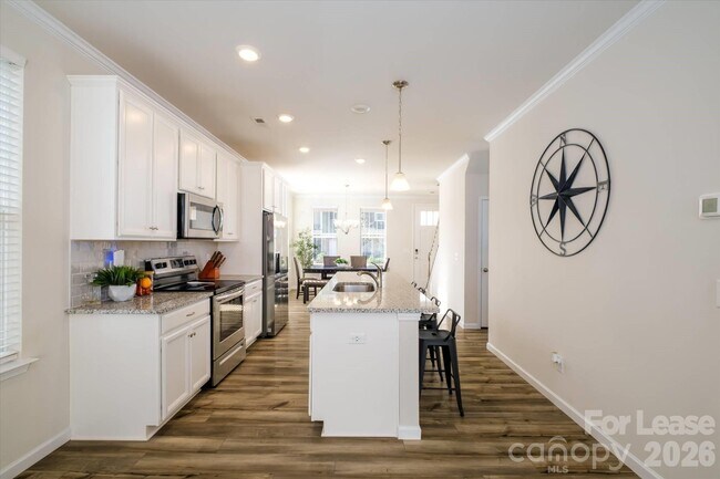 Building Photo - 8156 Merryvale Ln