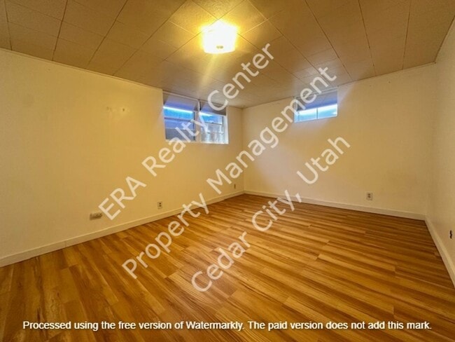 Building Photo - 529 S 450 W