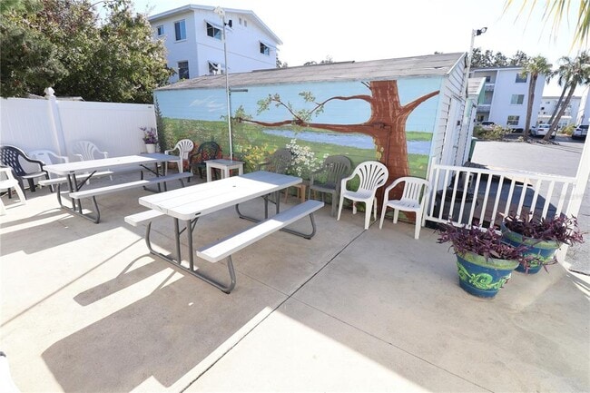 Building Photo - 1803 Flamingo Blvd