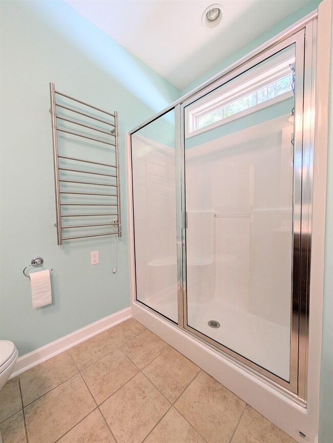 Building Photo - 244 Belclare Way