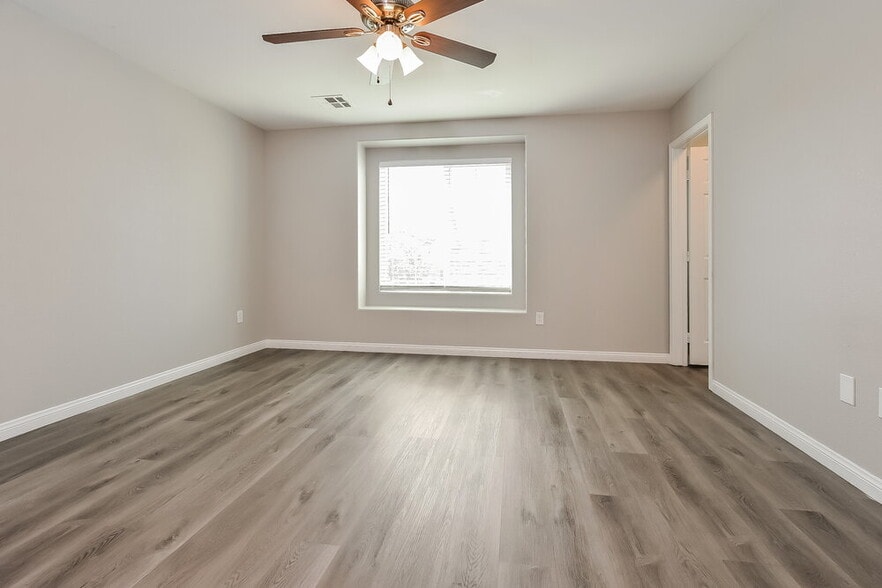 Building Photo - 3164 Varenna Ridge Ave