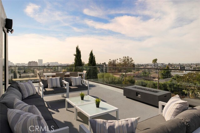 Building Photo - 3620 Ellsworth St