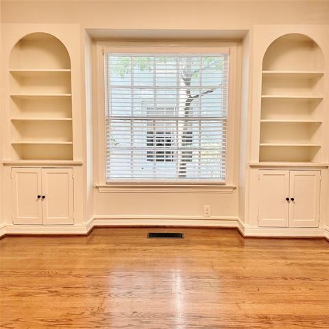 Building Photo - 4138 Grassmere Ln