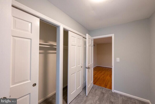 Building Photo - 5035 Timberwood Trail