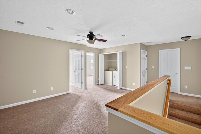 Building Photo - Charming Fishers Condo – Move-In Ready