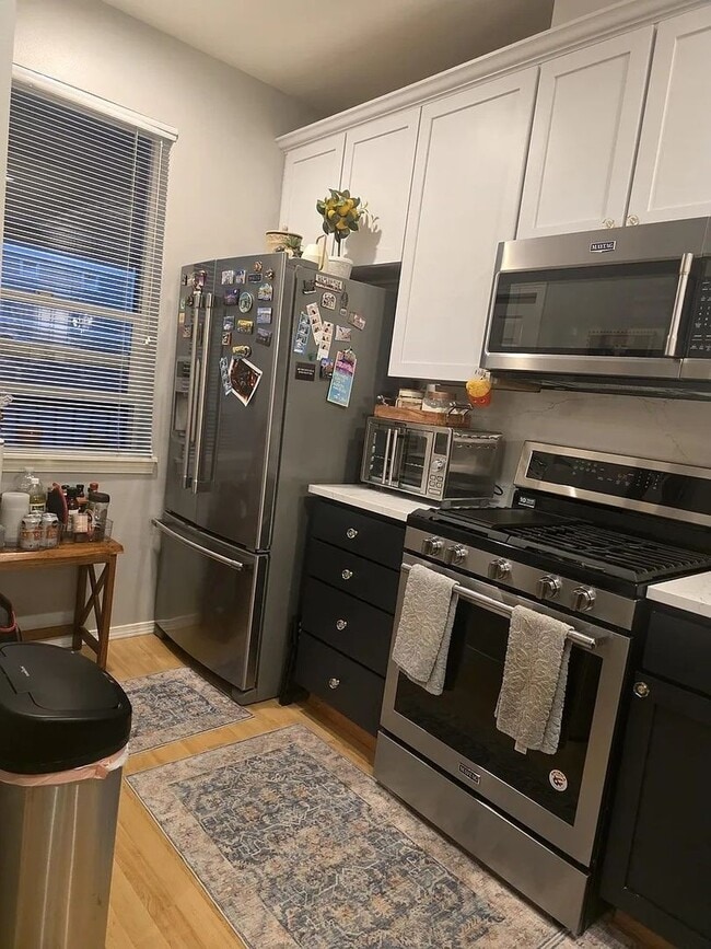 Building Photo - Bright & Renovated 3-Bed Condo in Northshore Summit