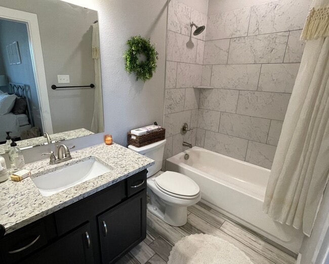 Building Photo - 7109 Diamond Dove Dr