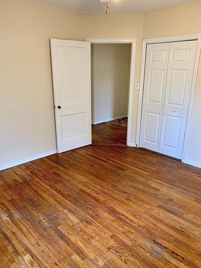 Building Photo - 2 bedroom in Valdosta GA 31602