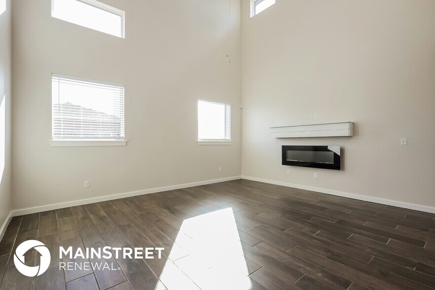 Building Photo - 11219 Paradise Out Ln