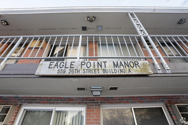 Building Photo - Eagle Point Manor