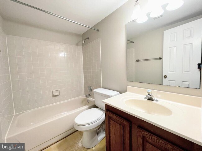 Building Photo - 11812 Great Owl Cir