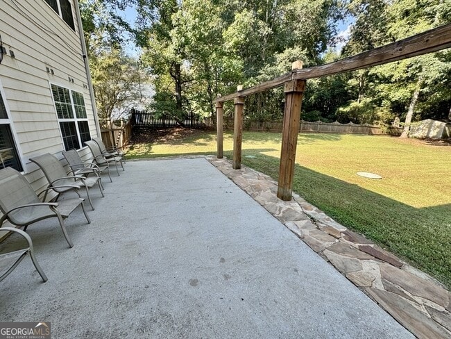 Building Photo - 431 Whitewater Tr