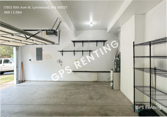 Building Photo - 17813 16th Ave W