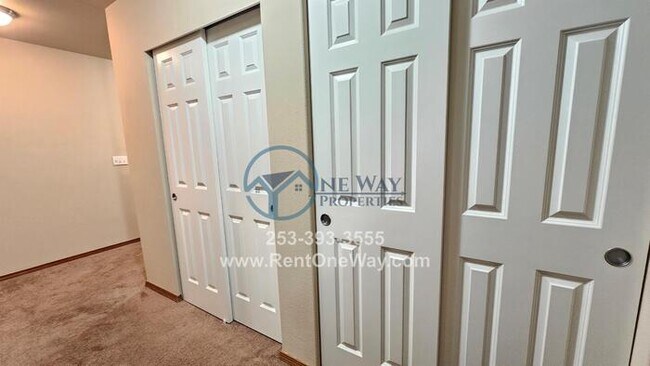 Building Photo - 121 177th St E