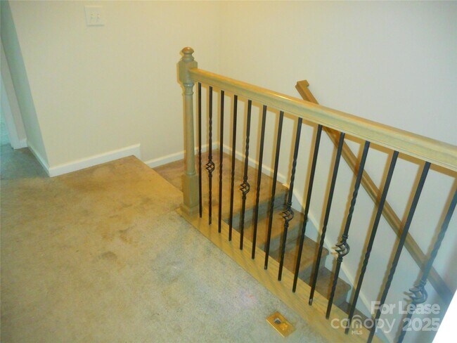 Building Photo - 12715 Wandering Brook Dr