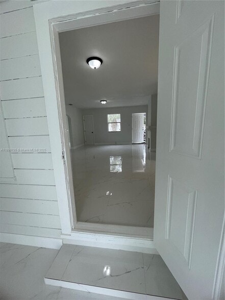 Building Photo - 7631 NW 4th Ave