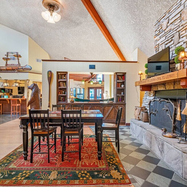 Building Photo - 15115 Buckhorn Ct