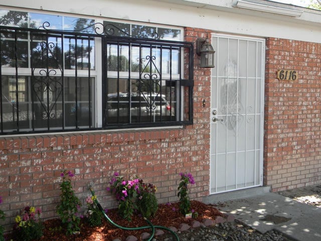 Building Photo - 6116 Cloudcroft Rd NW