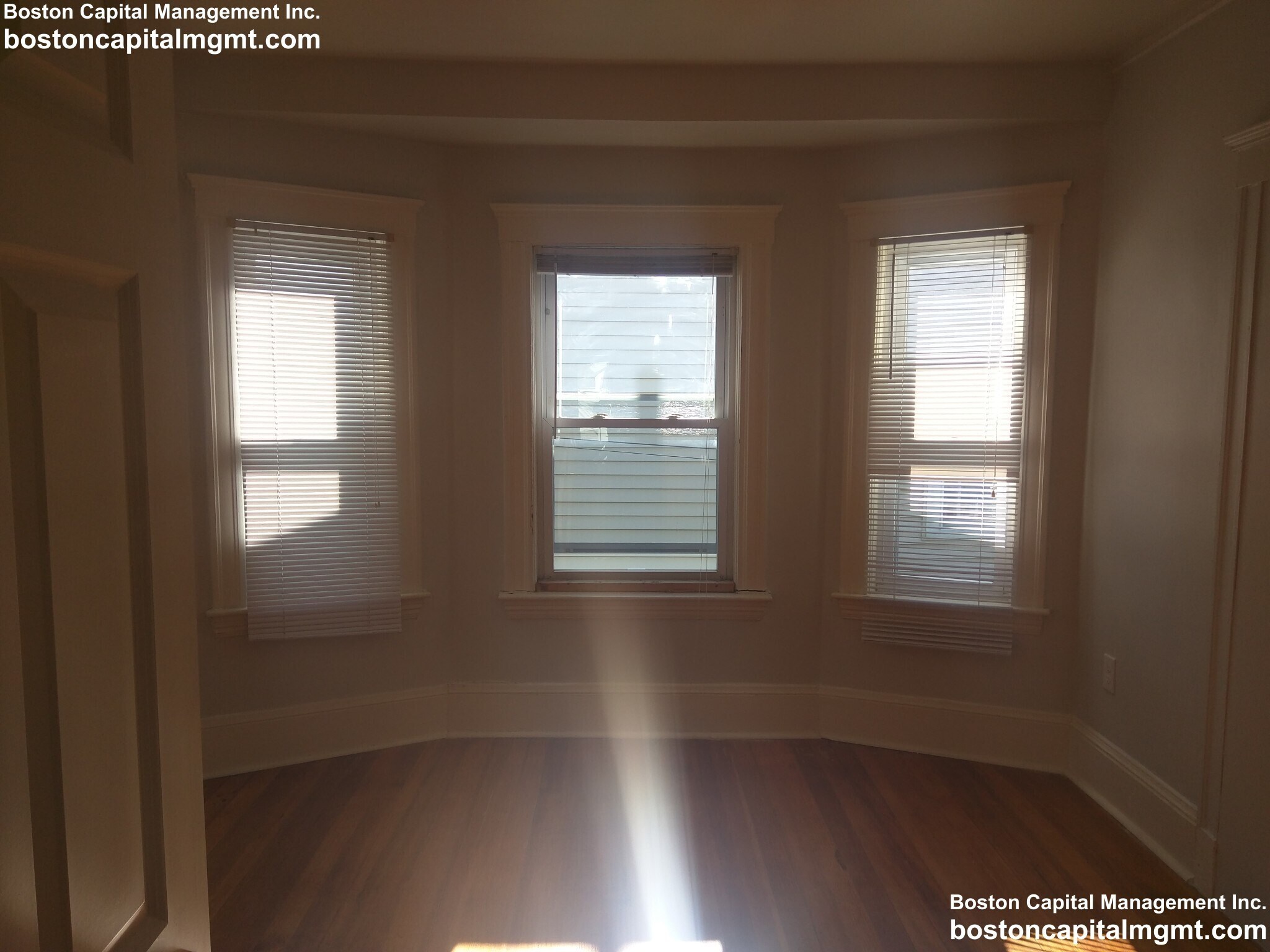 Building Photo - 55 Moreland St