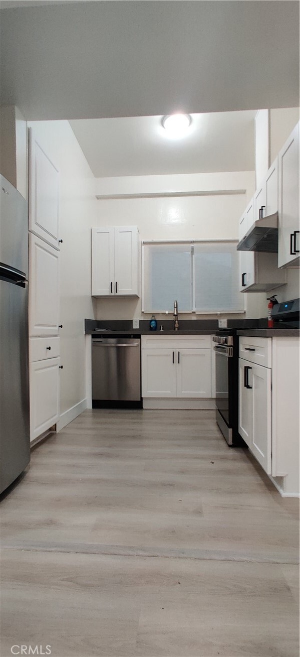 Building Photo - 1331 S Park Ave