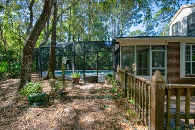 Building Photo - 1467 Oakmont Pl