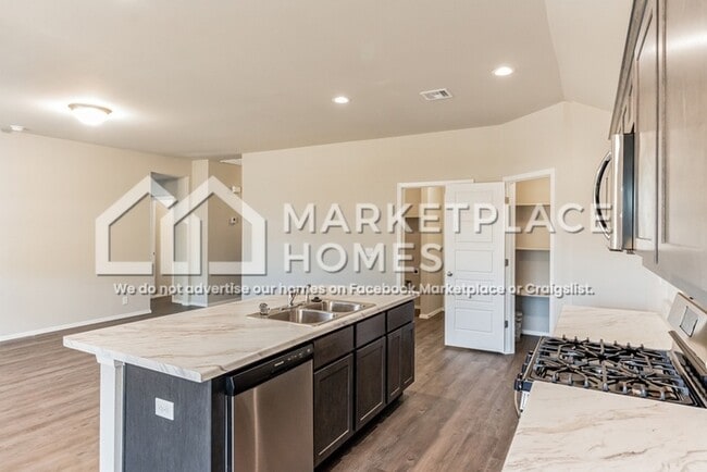 Building Photo - 11621 S 277th E Ave