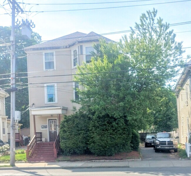 Building Photo - 44 Essex St