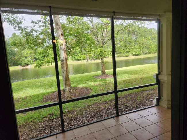 Building Photo - Belle Haven 2-Bedroom Condo with Pond View...