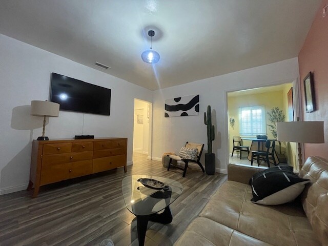 Building Photo - 4152 W 107th St