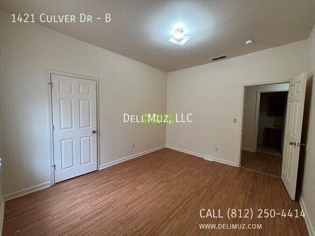 Building Photo - 1421 Culver Dr