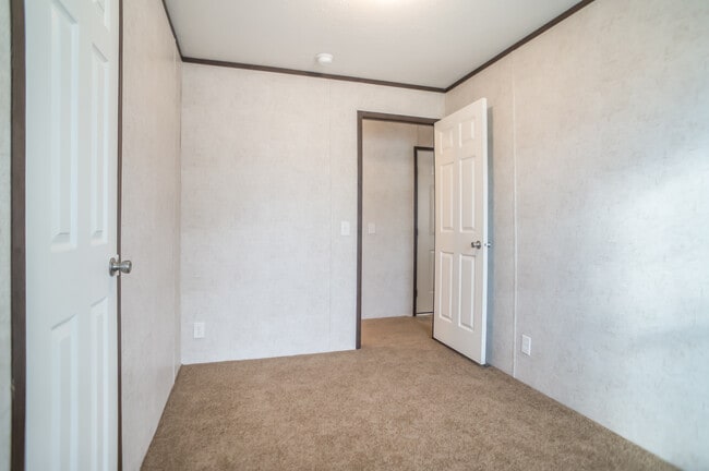 Building Photo - 2311 Birch St