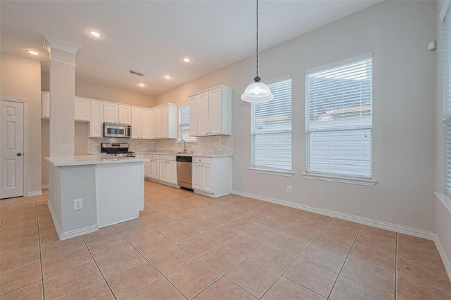 Building Photo - 14423 Bush Sage Dr