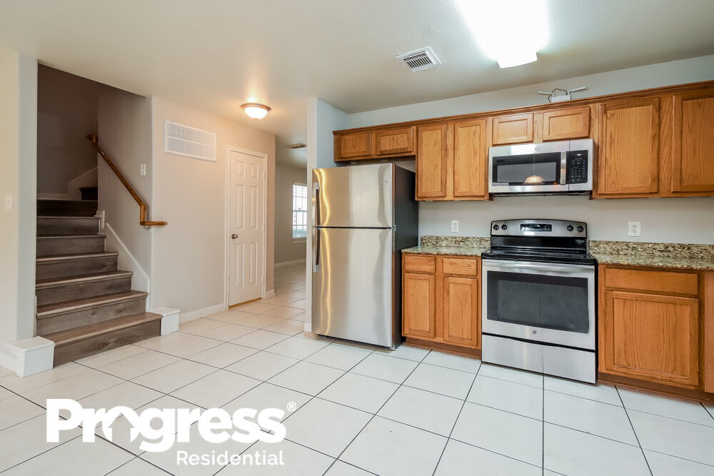 Building Photo - 4959 N Cancun Dr