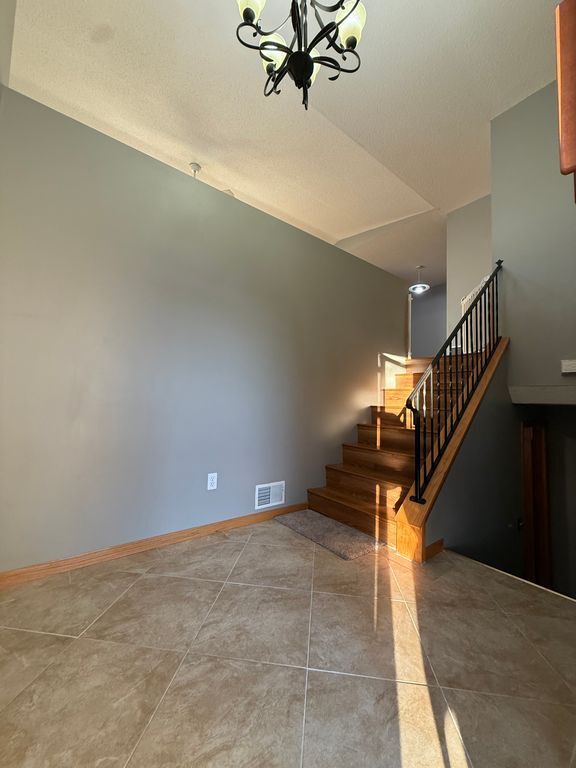 Building Photo - 1525 McIntosh Cir