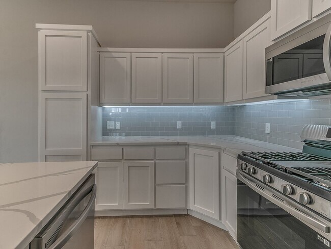 Building Photo - Beautiful New Home!