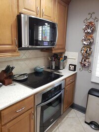 Building Photo - 3980 Oaks Clubhouse Dr