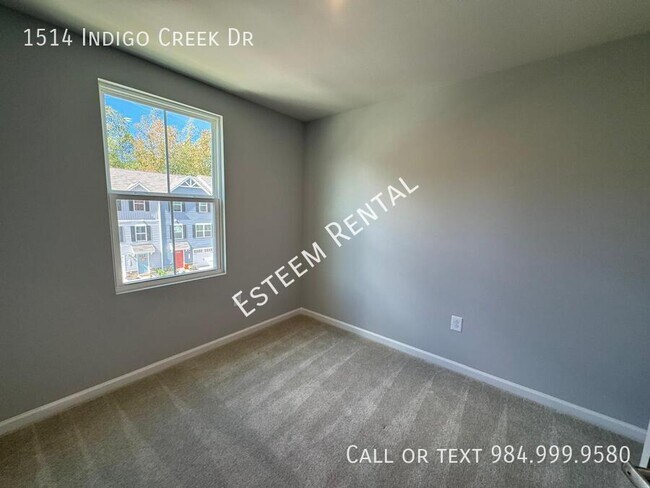 Building Photo - 1514 Indigo Creek Dr