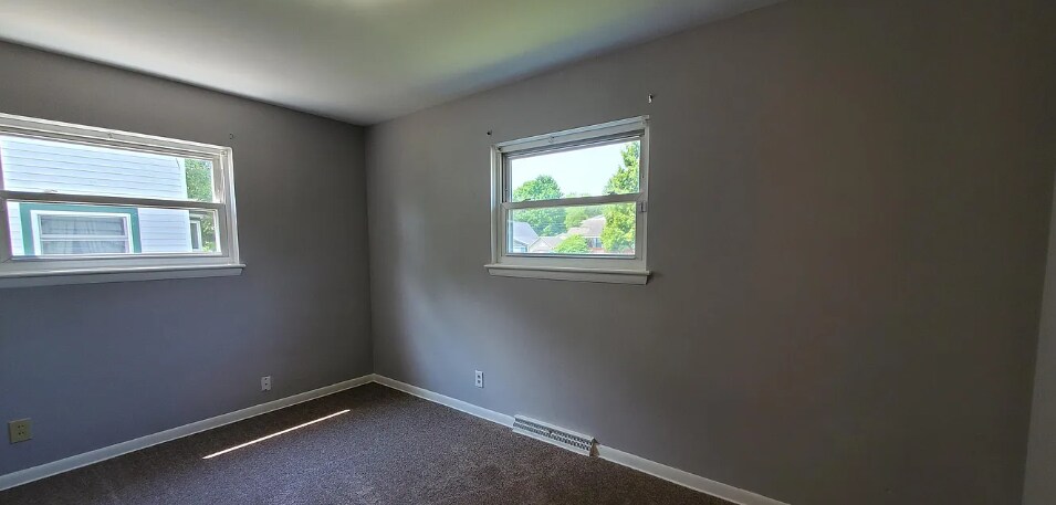 Building Photo - 3006 Alfred Ave