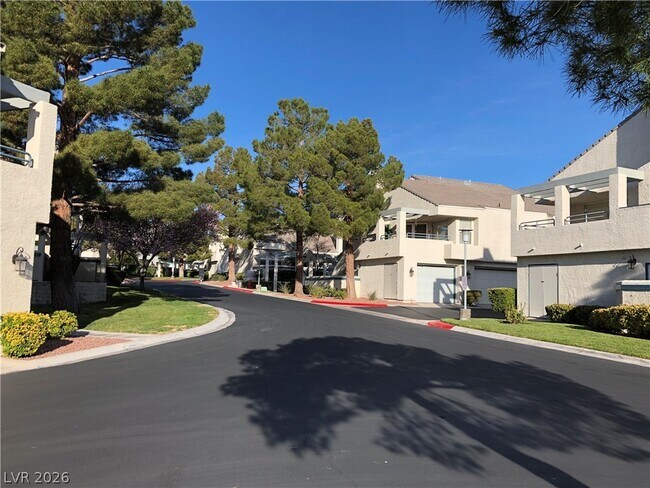 Building Photo - 2748 Lodestone Dr