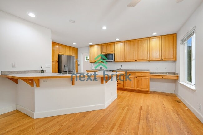 Building Photo - Lovely 4-bedroom + bonus room, 2.5-bath cul-de-sac home