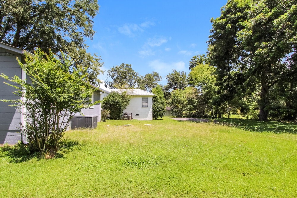 Building Photo - 3004 Forestdale Blvd