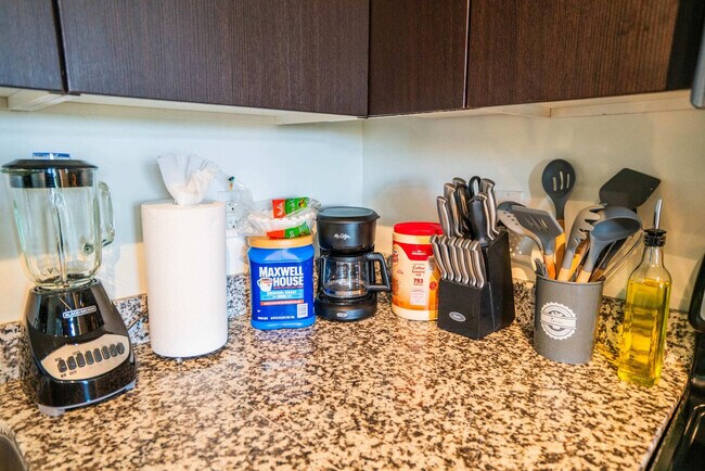 Building Photo - 888 N 4th St