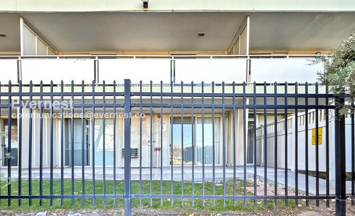 Building Photo - 4600 E Asbury Cir