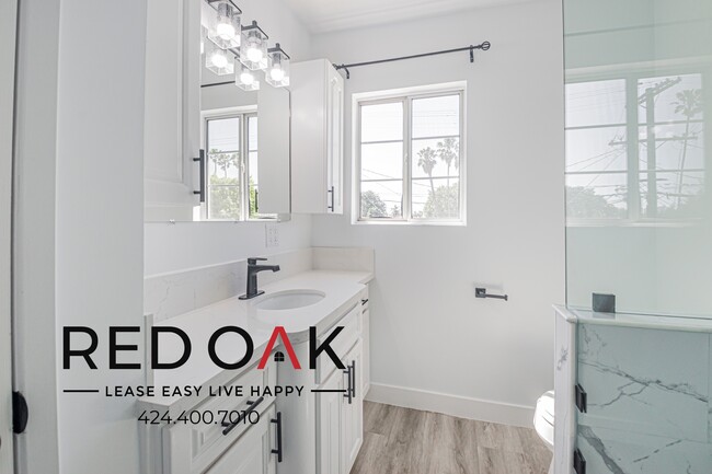 Building Photo - 441 Hayworth Ave