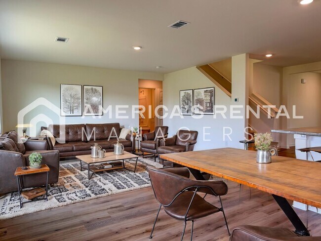 Building Photo - 11562 McCord Ln