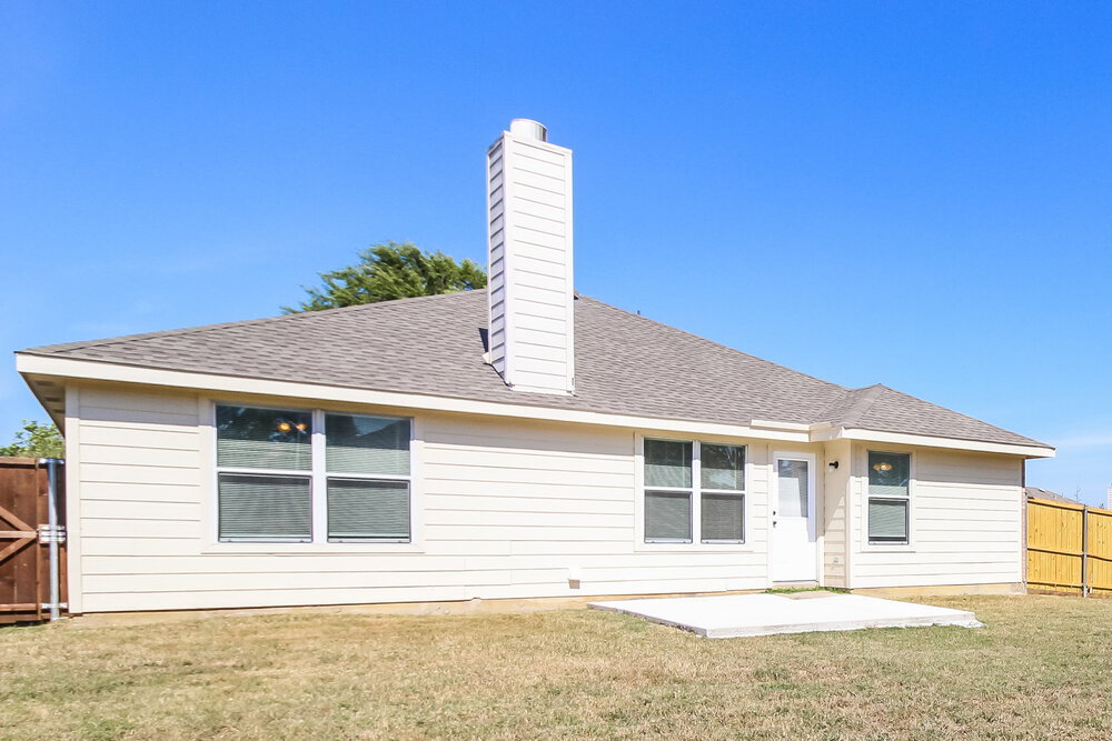 Building Photo - 1401 Carrigan Ln