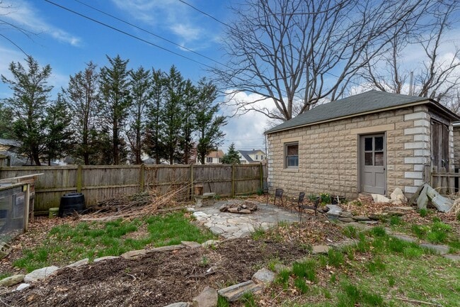 Building Photo - Lauraville 4-Bedroom, 2-Bathroom American Foursquare Home with Beautiful Outdoor Space